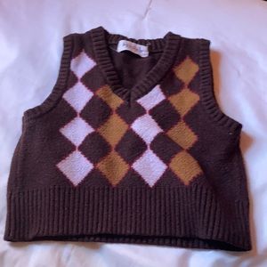 Aesthetic Cropped Sweater-vest